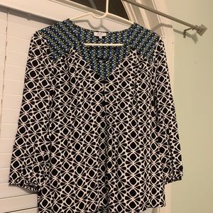 Crown and Ivy 3/4 sleeve shirt